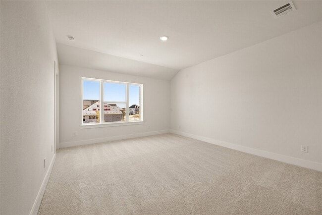 Building Photo - 9613 Dahlia Blvd