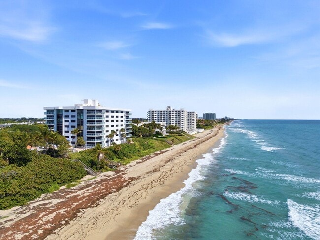 Building Photo - 4605 S Ocean Blvd