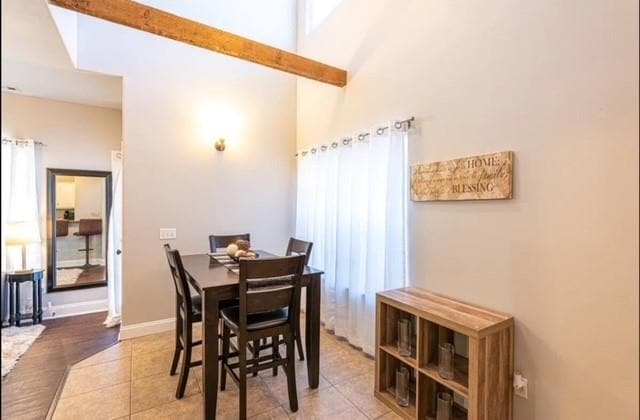 Building Photo - 1123 S Tottenham Ct