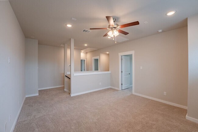 Building Photo - 2246 Rocoso Trl
