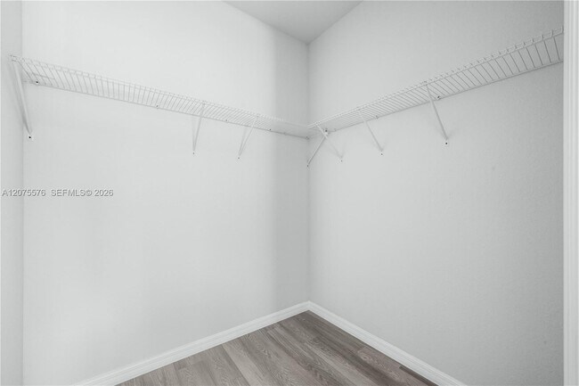 Building Photo - 1481 Las Villas Blvd
