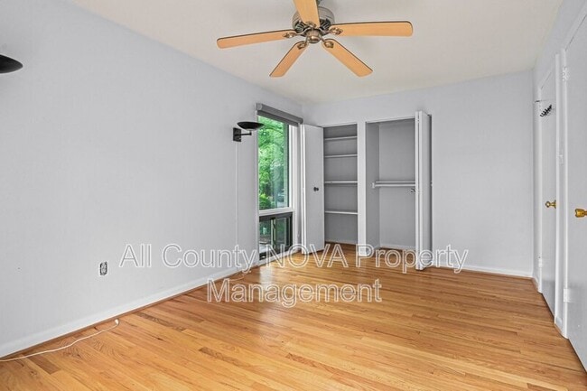 Building Photo - 8108 Timber Valley Ct