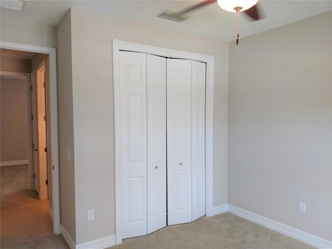 Building Photo - 654 Resolute Ln