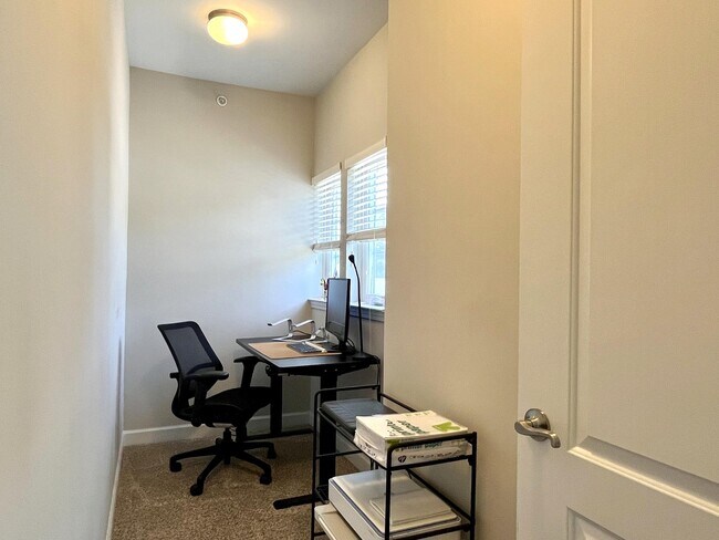 Building Photo - 5619 Arbor Chase Dr