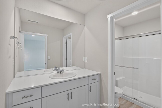 Building Photo - NEW CONSTRUCTION 4 Bed, 2 Bath DR Horton Home in Fircrest Meadows – Prime Location, Quiet Neighbo...