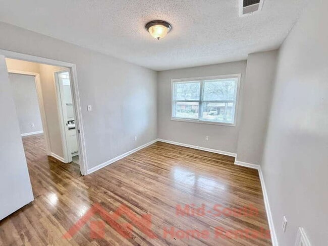 Building Photo - 4061 Navaho Ave