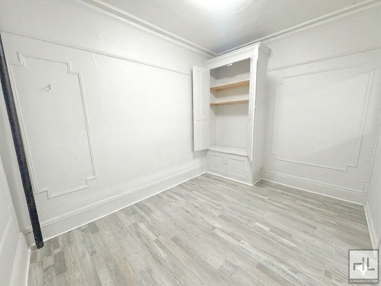 Building Photo - MACON STREET