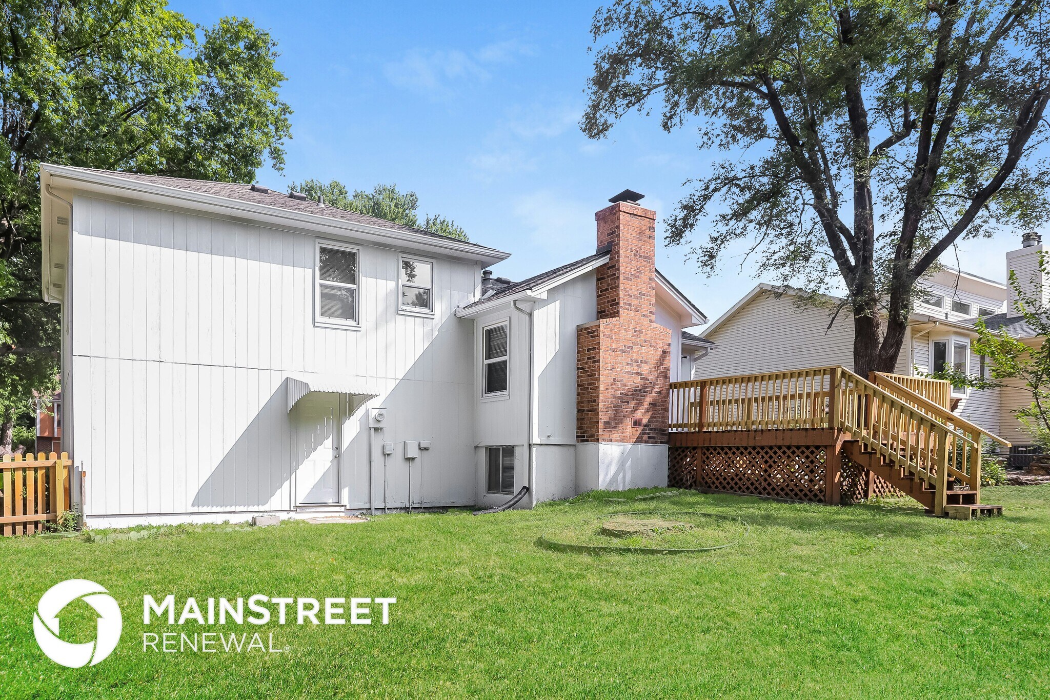 Building Photo - 11215 W 77th St