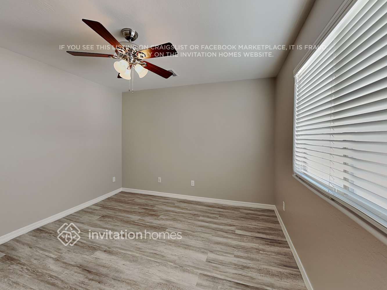 Building Photo - 26412 N 53rd Glen