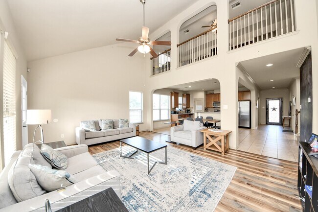 Building Photo - 2602 Ash Haven Ln