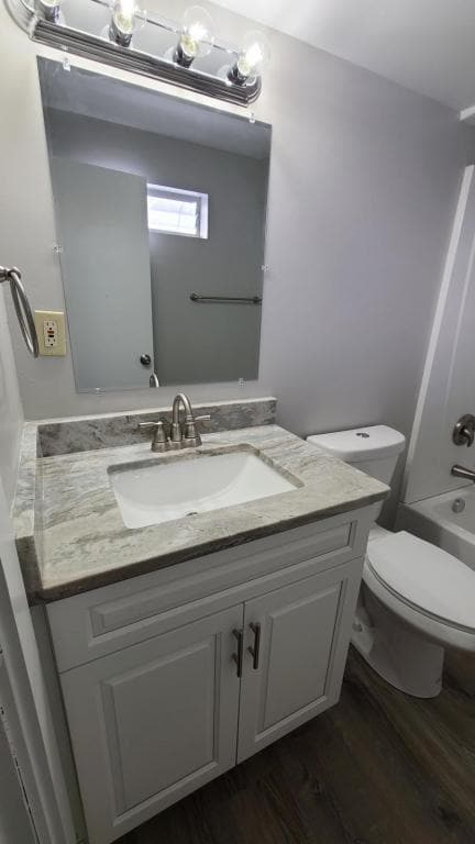 Building Photo - Unit 206