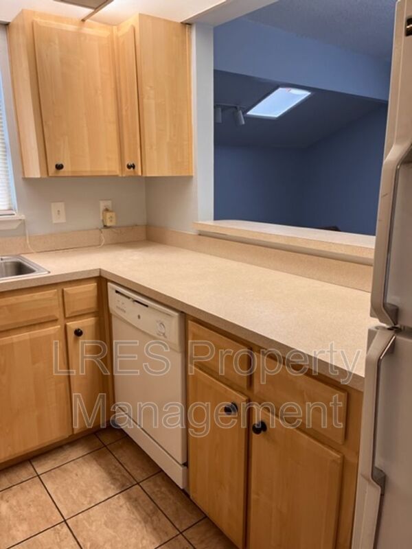 Building Photo - 4564 Pheasant Run Dr