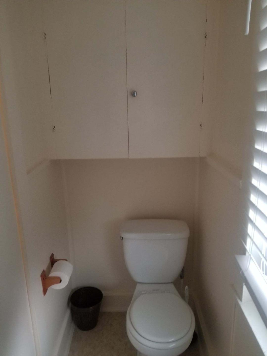 Building Photo - 560 Walnut St