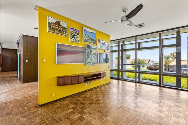 Building Photo - 1310 Harbor View Dr