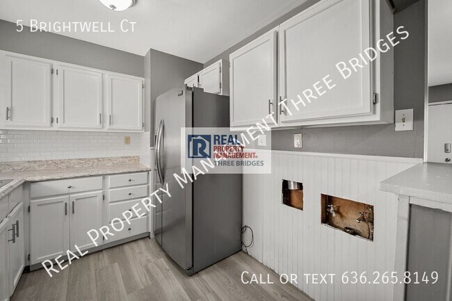 Building Photo - 5 Brightwell Ct