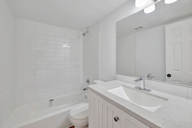 Building Photo - 8704 NW 35th St