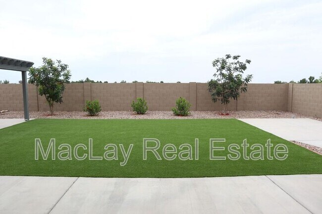 Building Photo - 2857 E Inca Ln