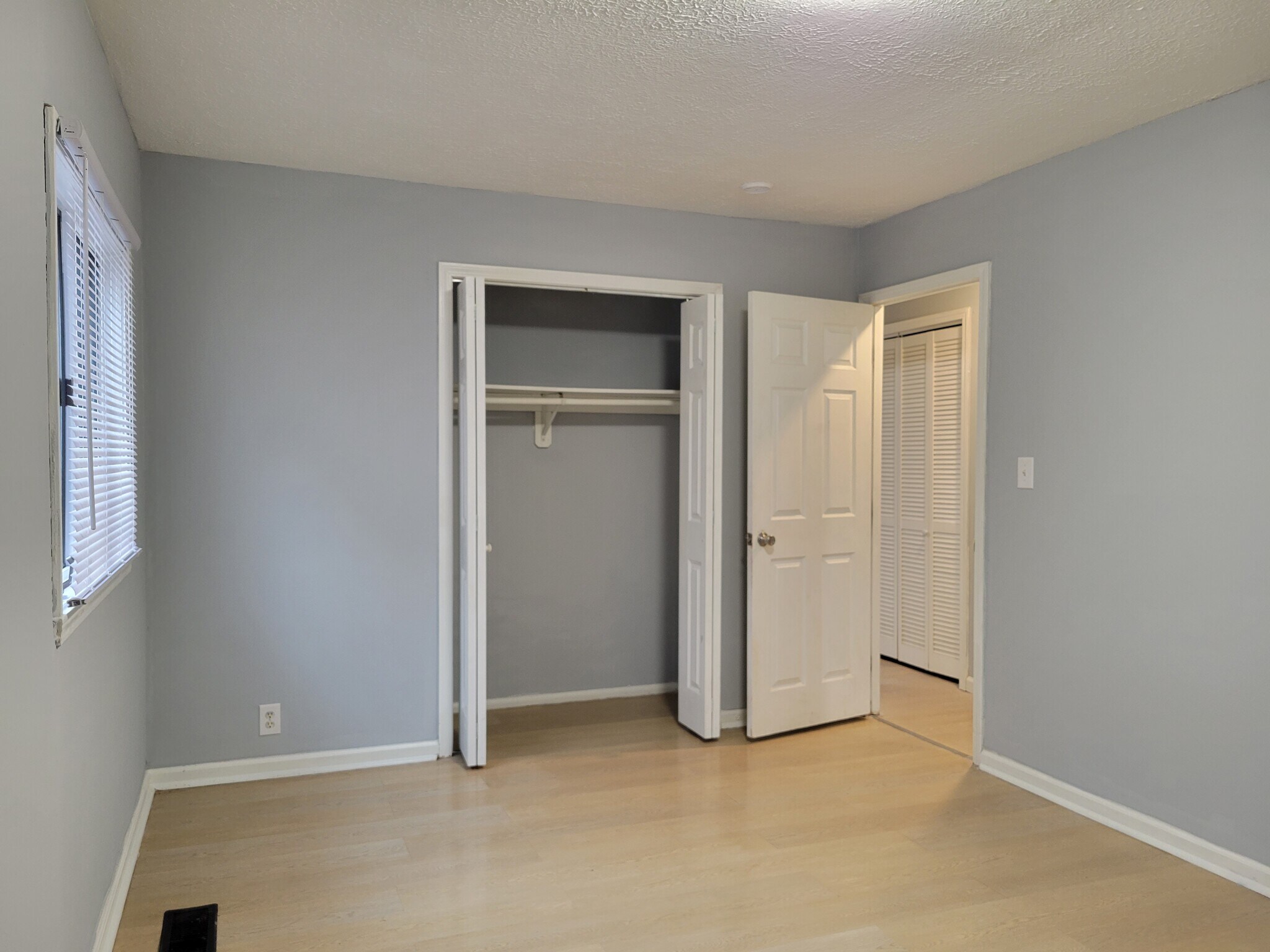 Building Photo - 7404 E 34th Plz