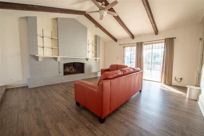 Building Photo - 5510 Chadwyck Dr