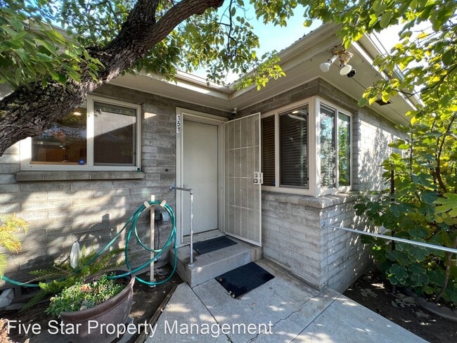 Building Photo - 1 br, 1 bath House - 1514 Scenic Dr