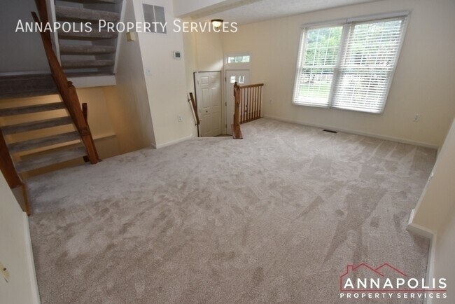 Building Photo - 2447 Warm Spring Way