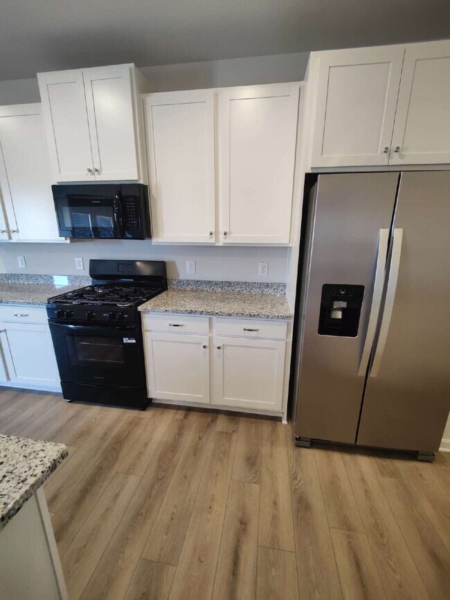 Building Photo - 500 Ozark Ln