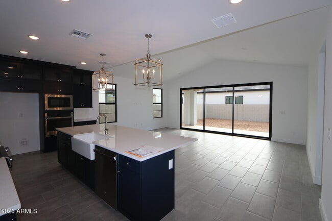 Building Photo - 1063 E Zion Way