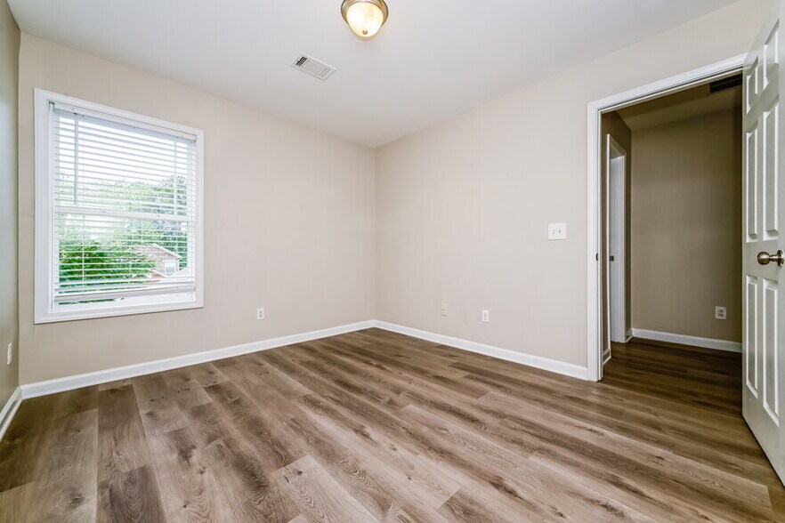 Building Photo - 1456 Arbor Pl Dr