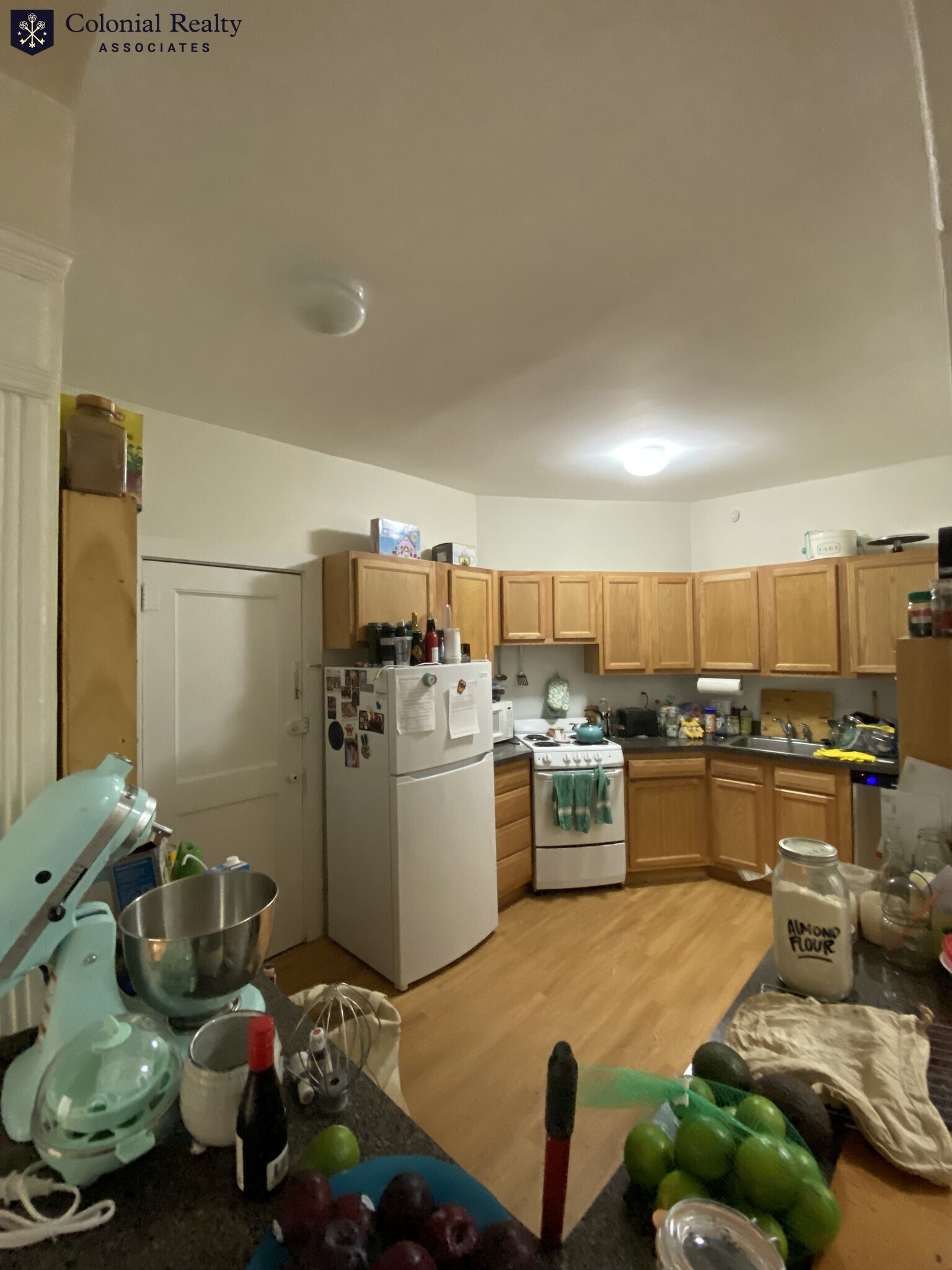 Building Photo - 1587 Beacon St