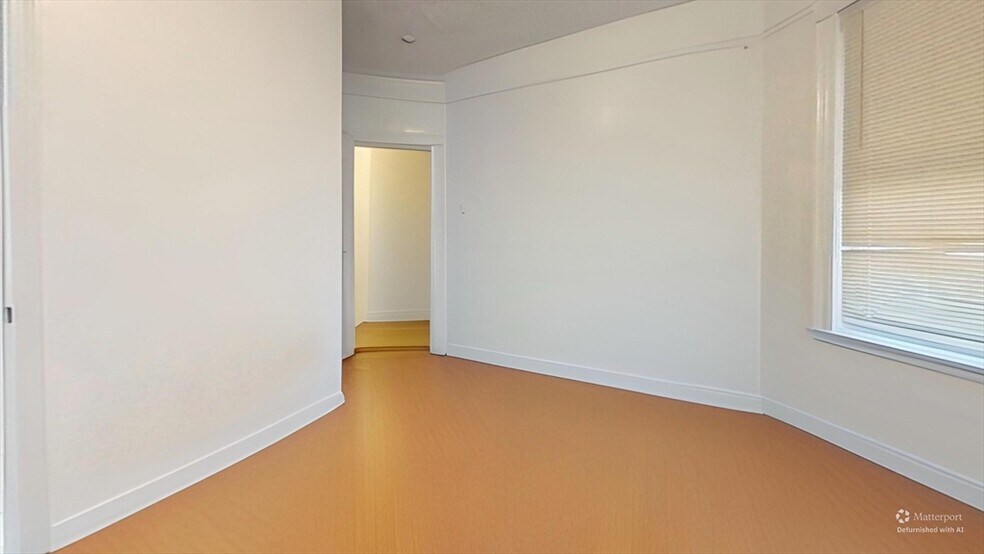 Building Photo - 34 Cherokee St