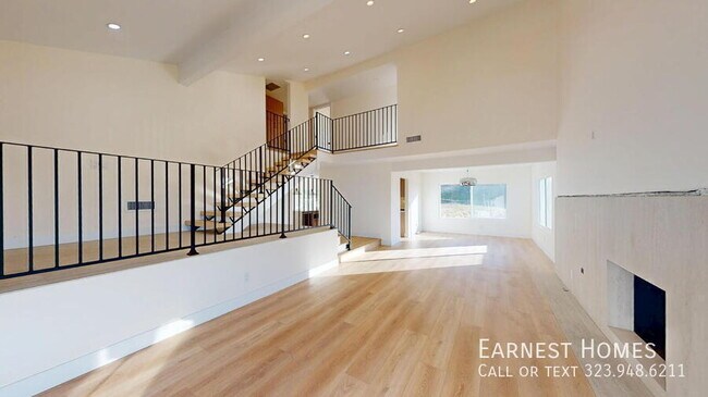 Building Photo - 4455 Deanwood Dr