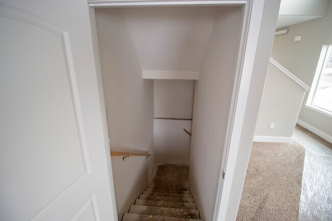 Powder room - 84 Alpine Trl