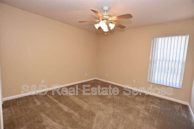 Building Photo - 7109 Evergreen Loop