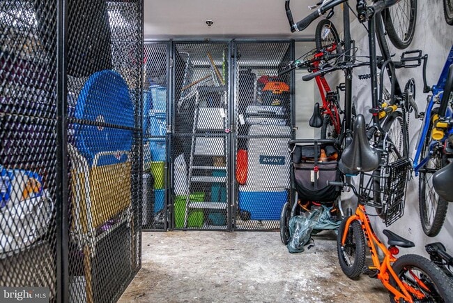 Building Photo - 1807 California St NW