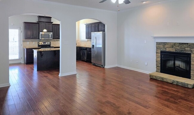 Building Photo - 752 Whitney Pass