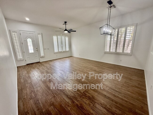 Building Photo - 6853 W Remuda Dr