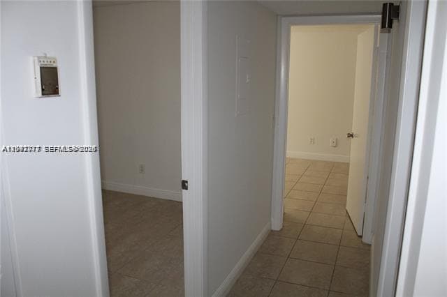 Building Photo - 1247 SW 46th Ave