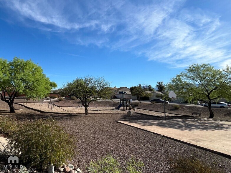 Building Photo - 8161 N Midnight Way