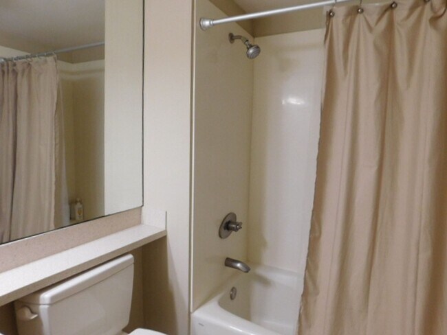 Building Photo - Beautiful Home Located In Indigo Run