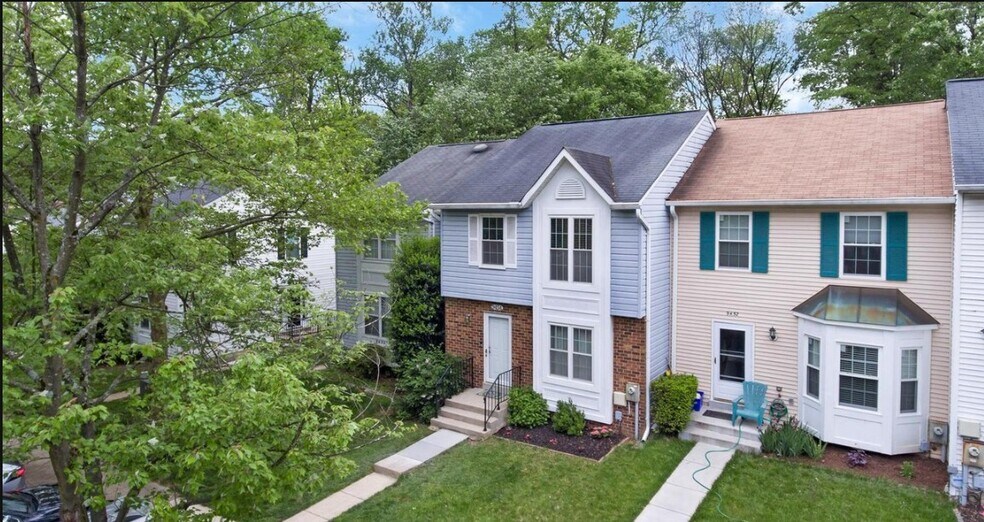 Building Photo - 9454 Fens Holw