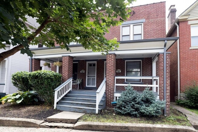 Building Photo - Hamlet St 789-791 MLR