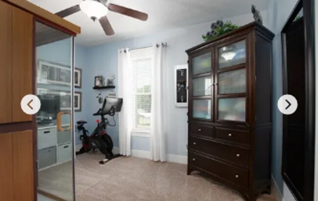 Building Photo - 4 Bedroom with a Hot Tub in the heart of t...