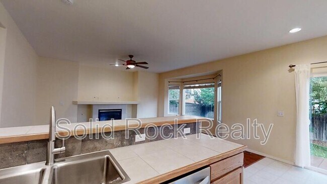 Building Photo - 3869 Pronghorn Meadows Cir