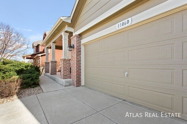 Building Photo - 11060 River Oaks Ln