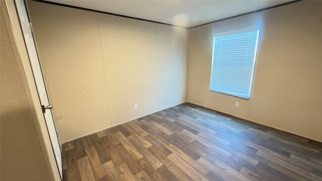 Building Photo - 7173 Rd 5878