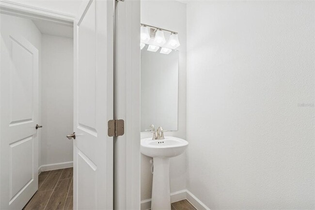 Building Photo - 31942 Folk Top St