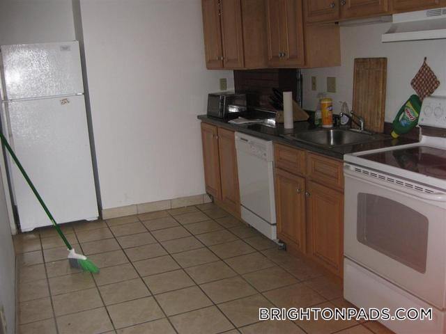 Building Photo - 37 Egremont Rd