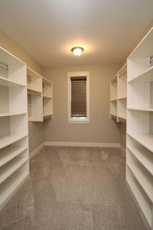 Building Photo - Spectacular Newer Construction Aloha 4 Bed/2.5 Bath Home on Dead-End Street