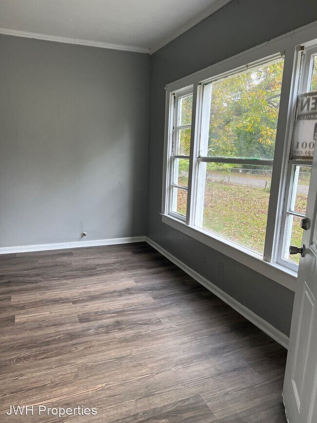 Building Photo - 4 br, 2 bath House - 501 Montgomery St