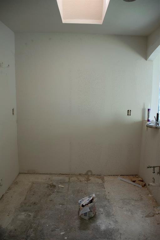 Building Photo - 10356 Chelmsford Dr